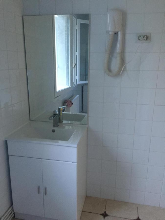 Lori Hostel بوبْئيني المظهر الخارجي الصورة